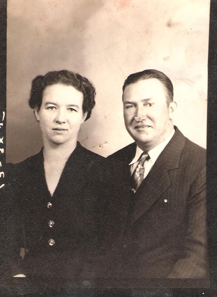 Alta Ellen (Mitchell) and William Samuel 'Bill' McDowell