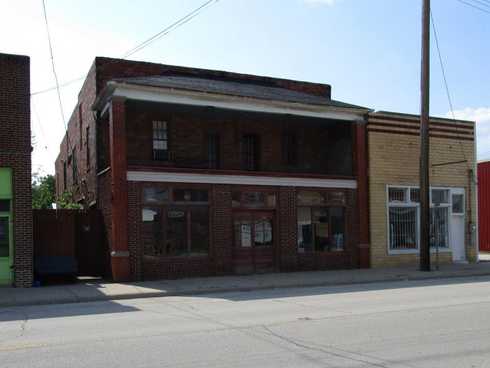 Clay City, Illinois Landmarks