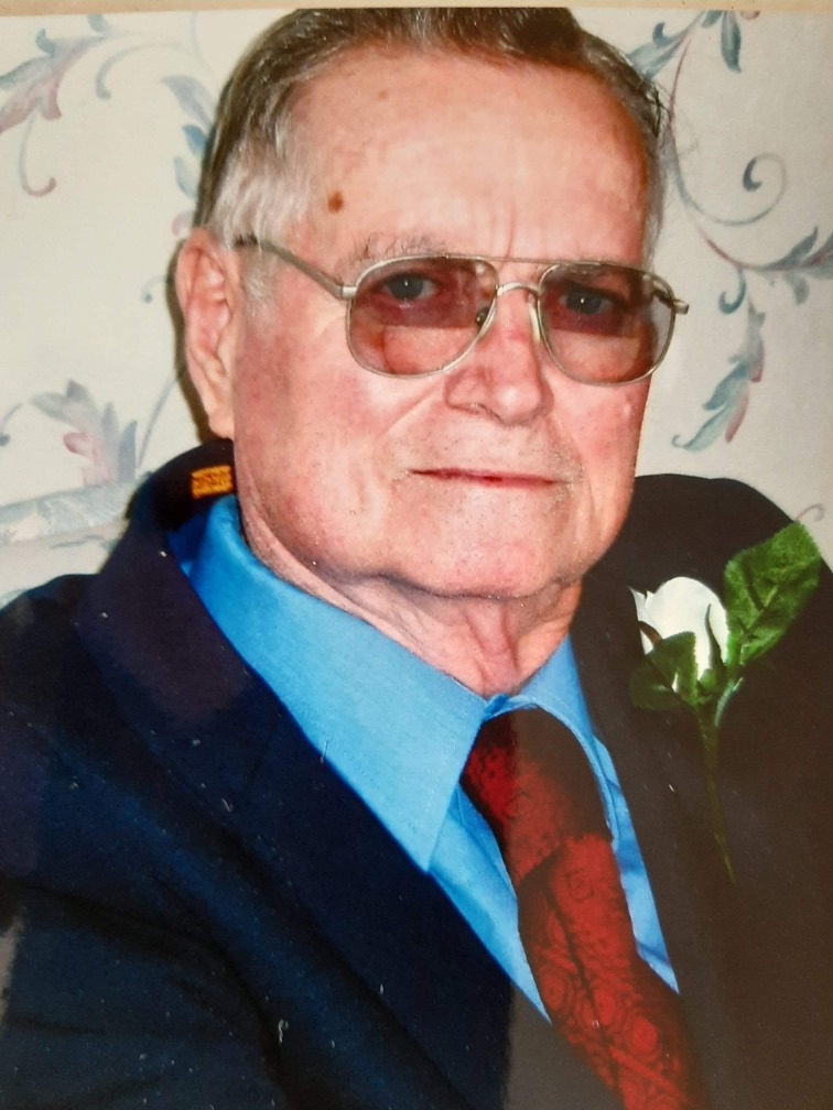 Kenneth M. Guyer (1931-2020)