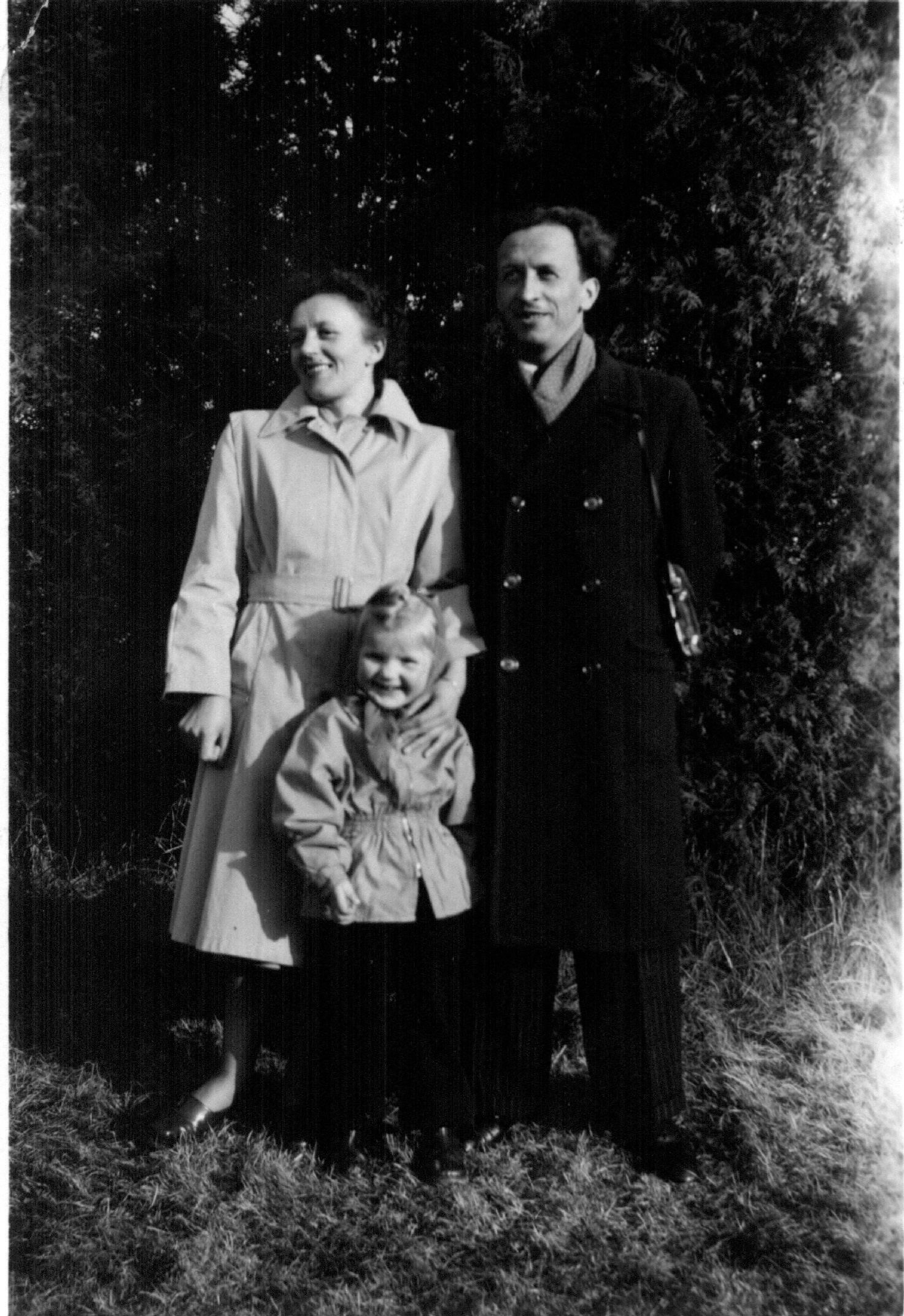 Margarete, Karin and Konrad Bauer, 1954