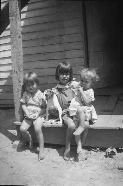 Nella, Barb, and Hazel McDowell with Trixie the Wonder Dog